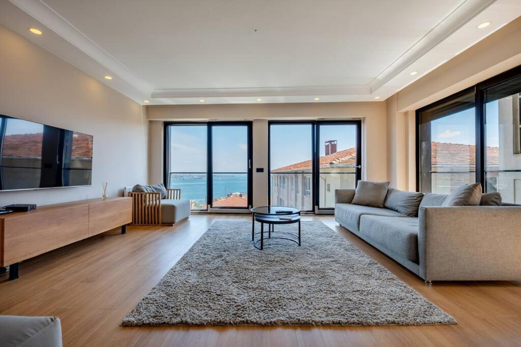 Chic Bosphorus View *